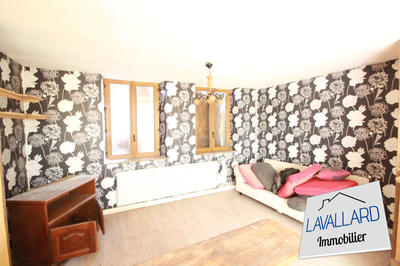 Maison - 148 m² - 5 pièces