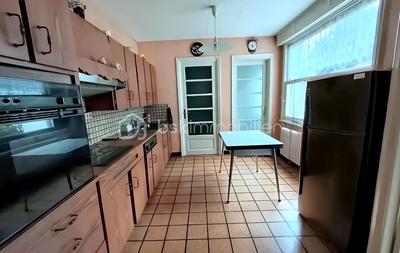 Maison traditionnelle - 107 m² - 4 pièces