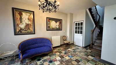 Maison bourgeoise - 305 m² - 10 pièces