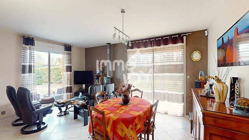 Maison - 111 m² - 5 pièces