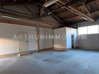 Bureau - 127 m² - 2 pièces