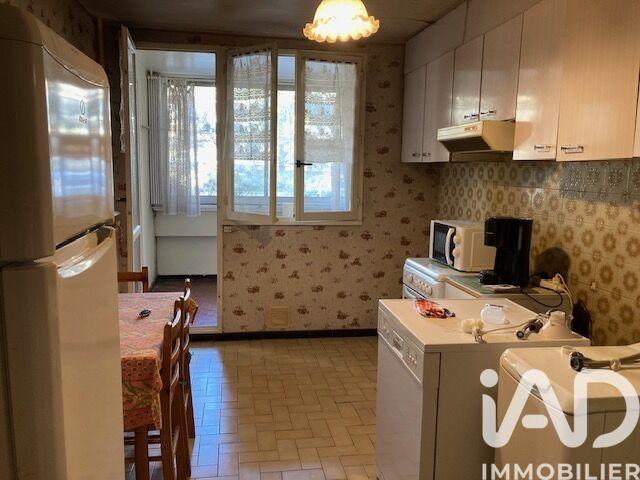 Appartement - 97 m² - 5 pièces