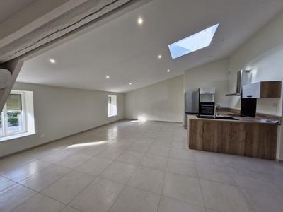 Appartement - 110 m² - 4 pièces