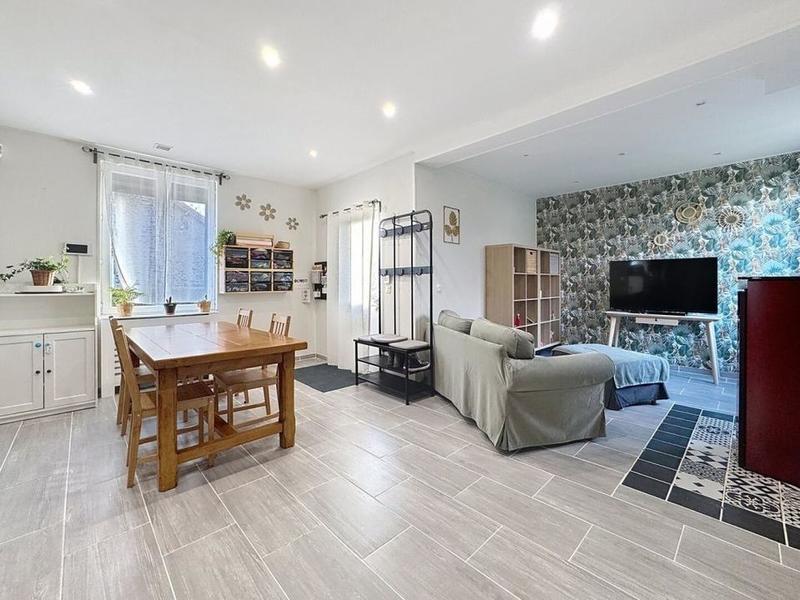 Maison - 100 m² - 5 pièces