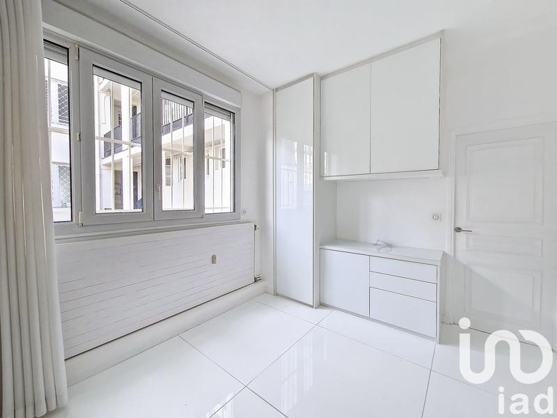 Appartement - 99 m² - 4 pièces