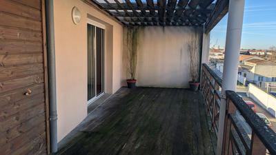 Appartement - 103 m² - 5 pièces