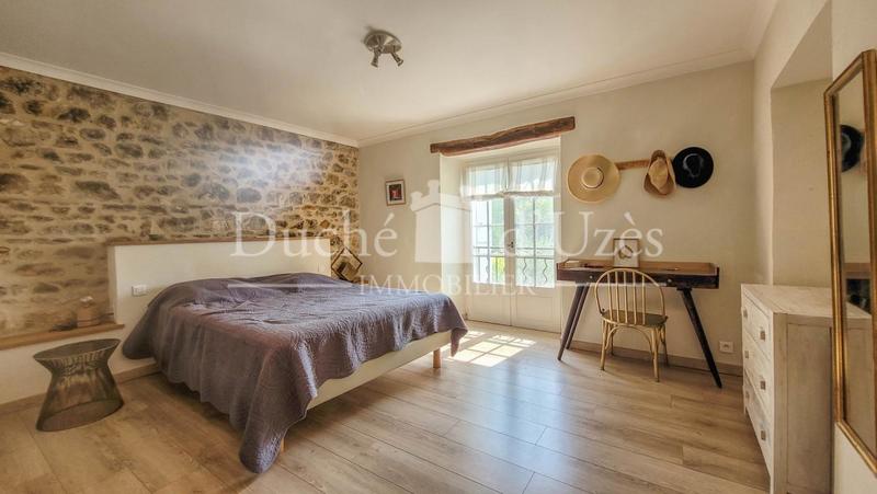 Maison - 195 m² - 9 pièces