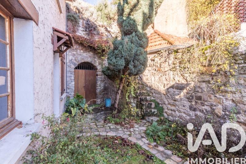 Maison - 90 m² - 4 pièces