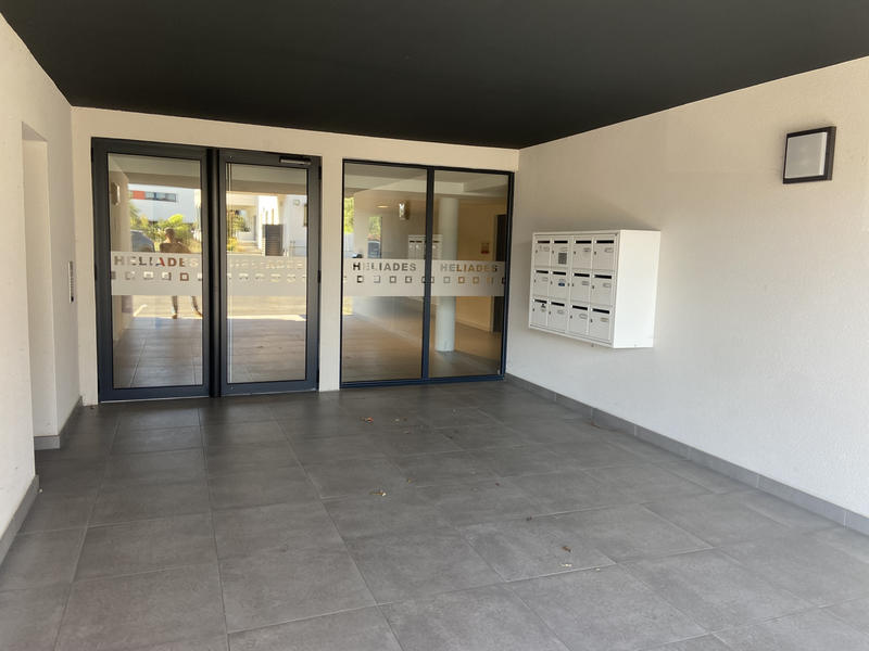 Bureau - 330 m²