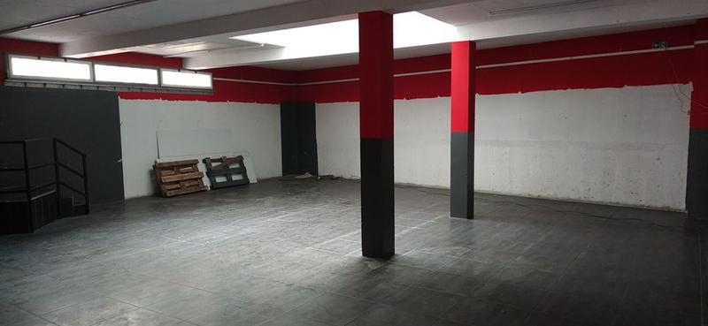 Local commercial - 300 m²