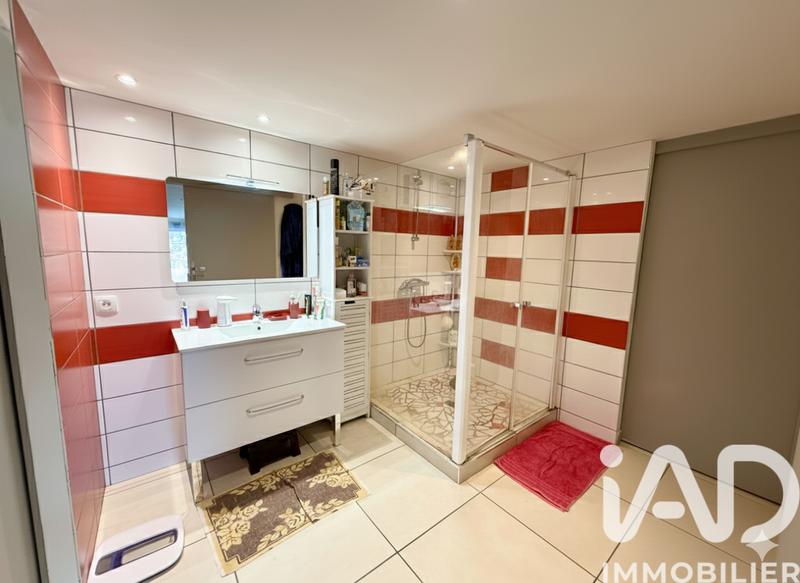 Appartement - 90 m² - 3 pièces