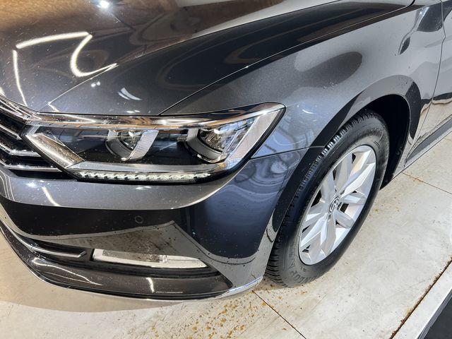 Volkswagen Passat Sw 2.0 Tdi 190 Confortline Business Dsg7