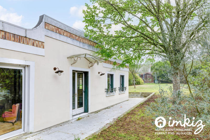 Maison - 163 m² - 9 pièces