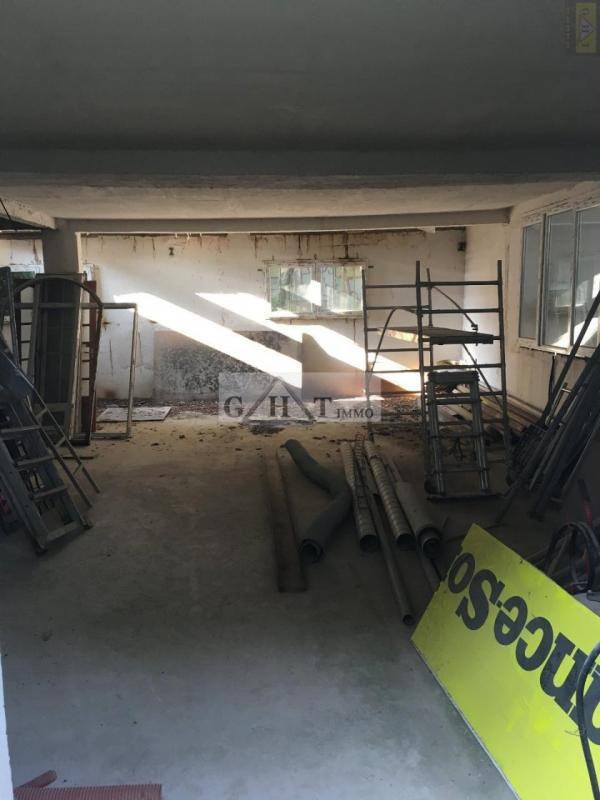 Entrepôt - 1 009 m²