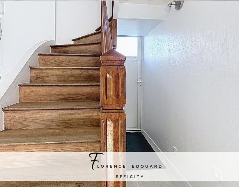 Maison - 94 m² - 5 pièces