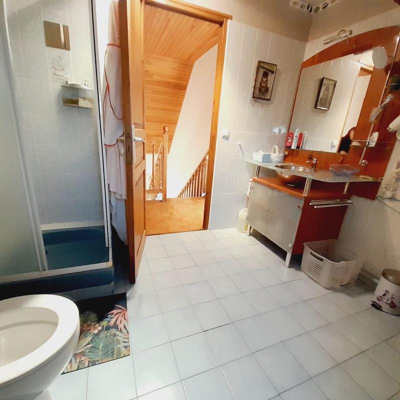 Maison - 155 m² - 6 pièces