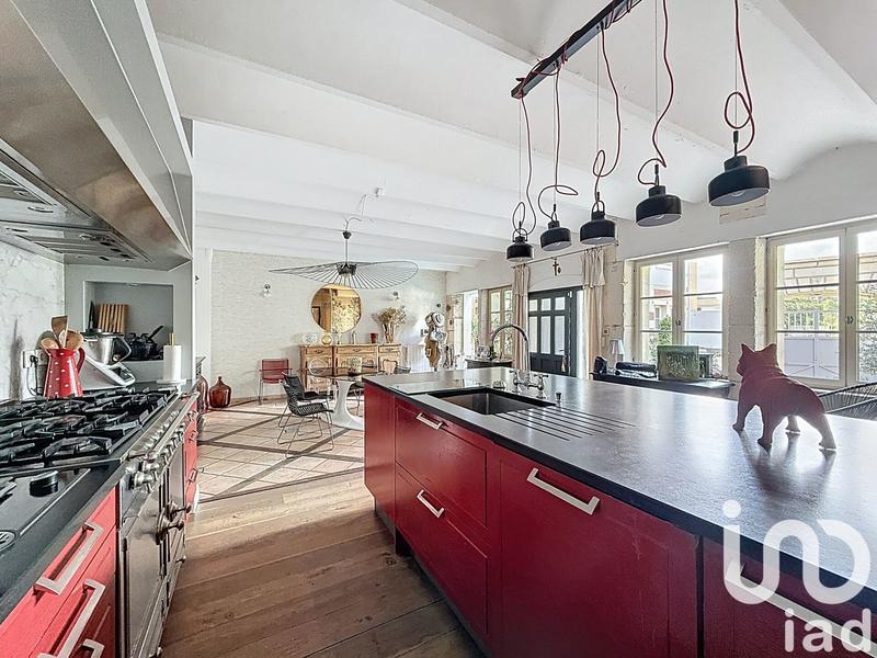 Maison - 272 m² - 7 pièces