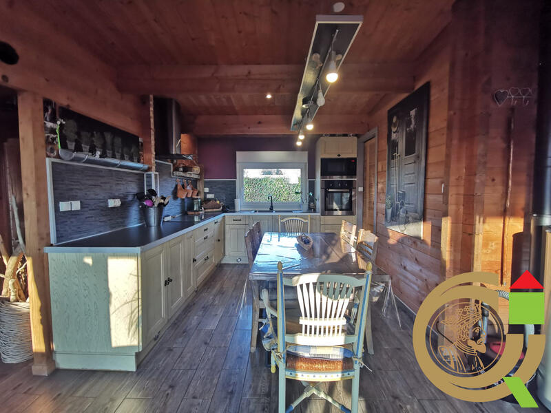 Châlet - 150 m² - 7 pièces