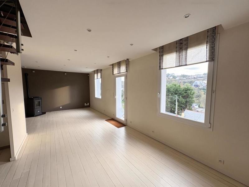 Maison - 101 m² - 5 pièces