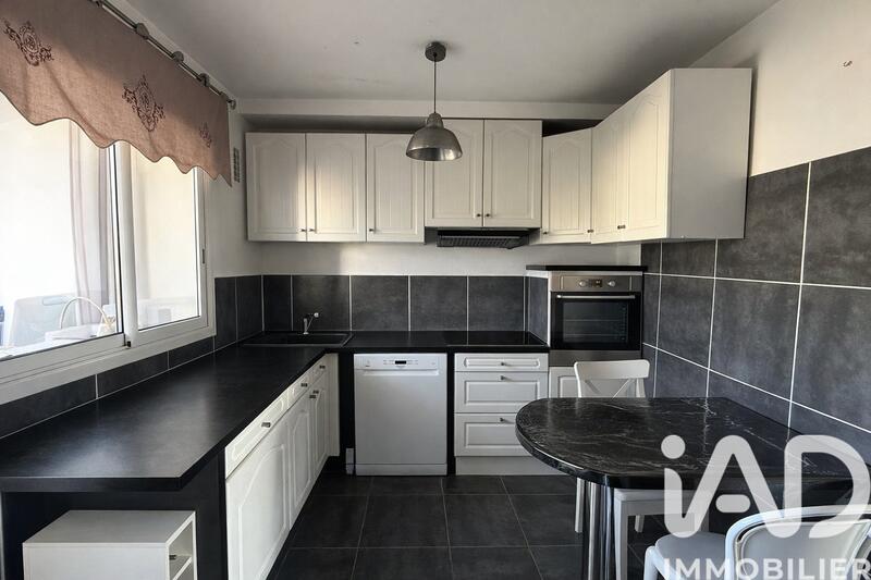 Appartement - 97 m² - 4 pièces