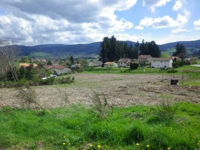 Terrain constructible - 1 327 m²