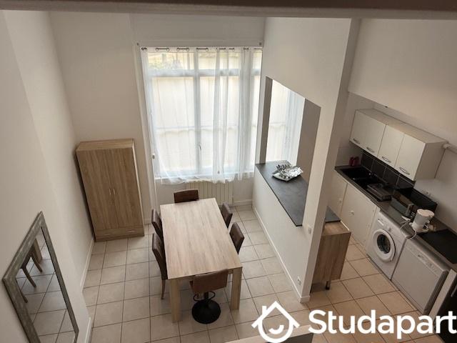 Appartement - 70 m² - 2 pièces