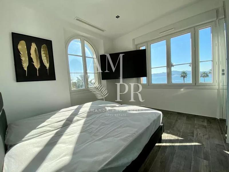 Appartement - 125 m² - 5 pièces