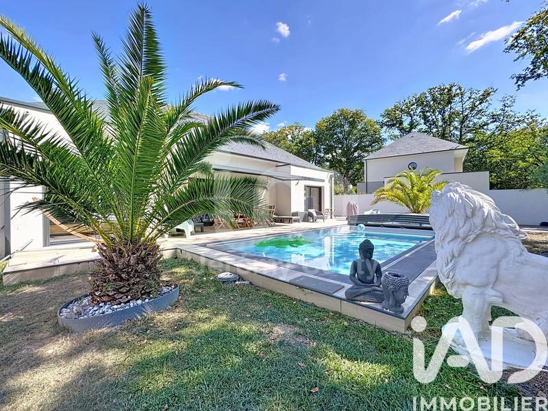 Maison - 152 m² - 7 pièces