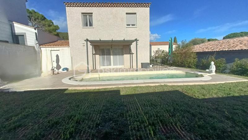 Villa - 93 m² - 4 pièces