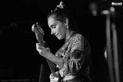 Nocturne sur le Village de Noël avec Nova Sauvageonne et Kamy