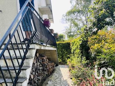 Maison - 106 m² - 6 pièces