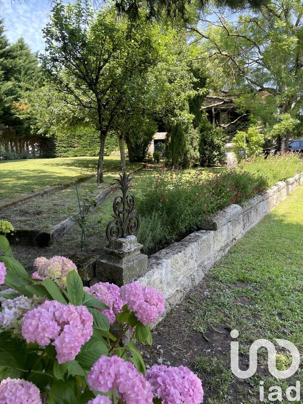 Maison de campagne - 300 m² - 10 pièces