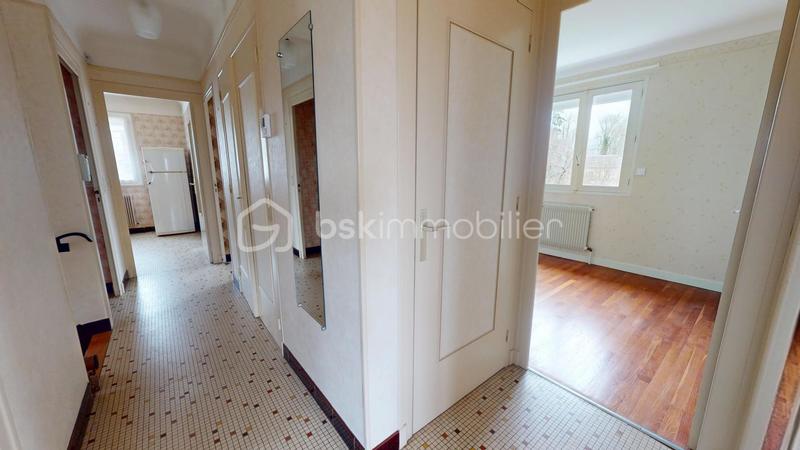 Maison - 86 m² - 5 pièces