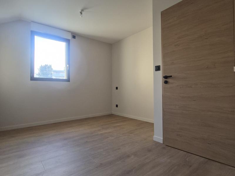 Appartement - 102 m² - 4 pièces