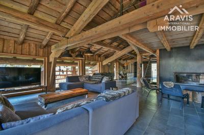 Châlet - 340 m² - 10 pièces