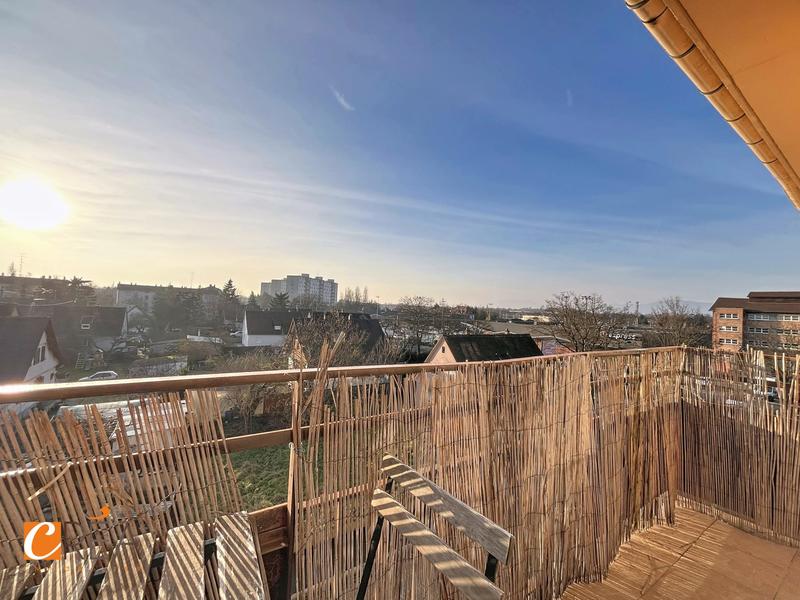 Appartement - 83 m² - 4 pièces