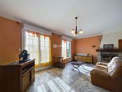 Maison - 153 m² - 7 pièces