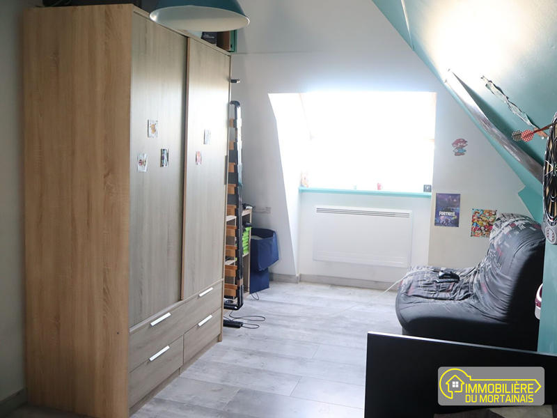 Maison - 160 m² - 9 pièces