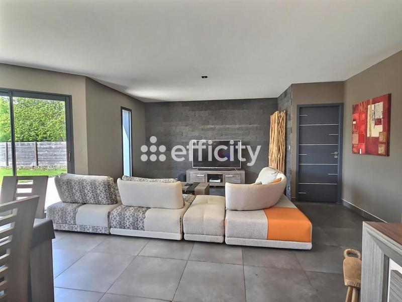 Maison - 131 m² - 4 pièces