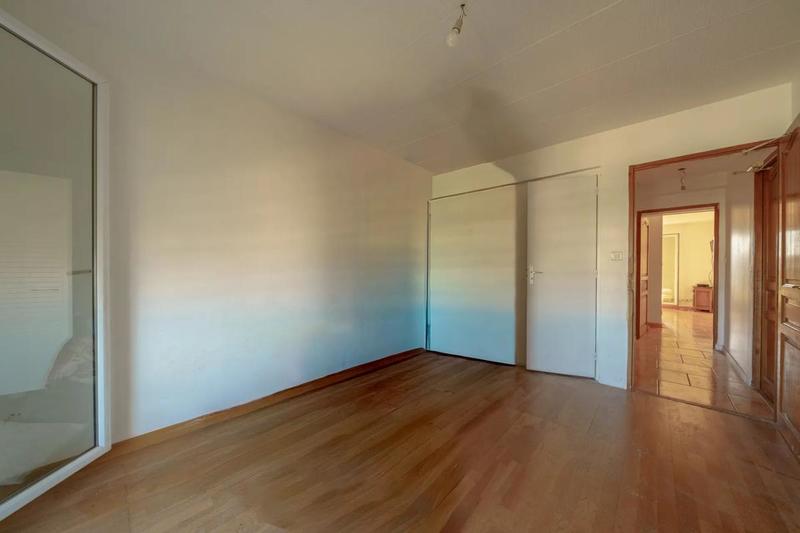 Appartement - 65 m² - 4 pièces