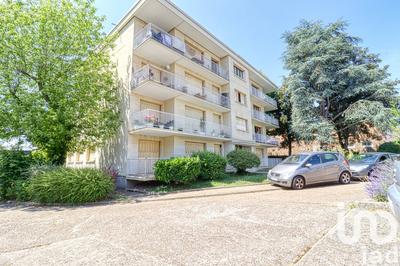 Appartement - 75 m² - 4 pièces