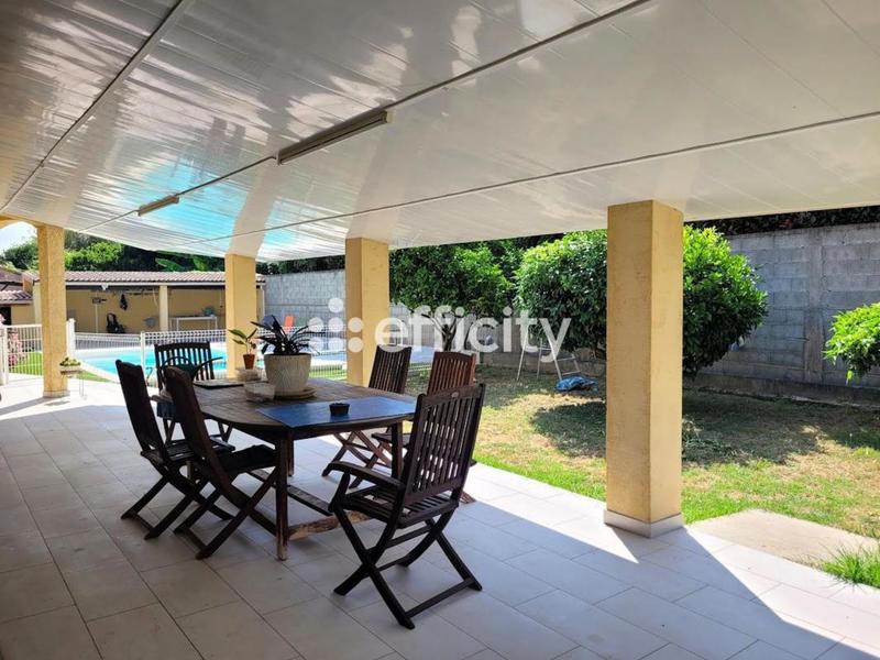 Maison - 173 m² - 7 pièces