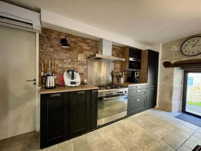 Maison - 145 m² - 6 pièces