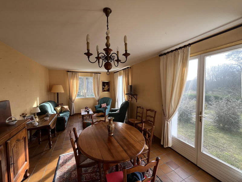 Maison - 98 m² - 4 pièces