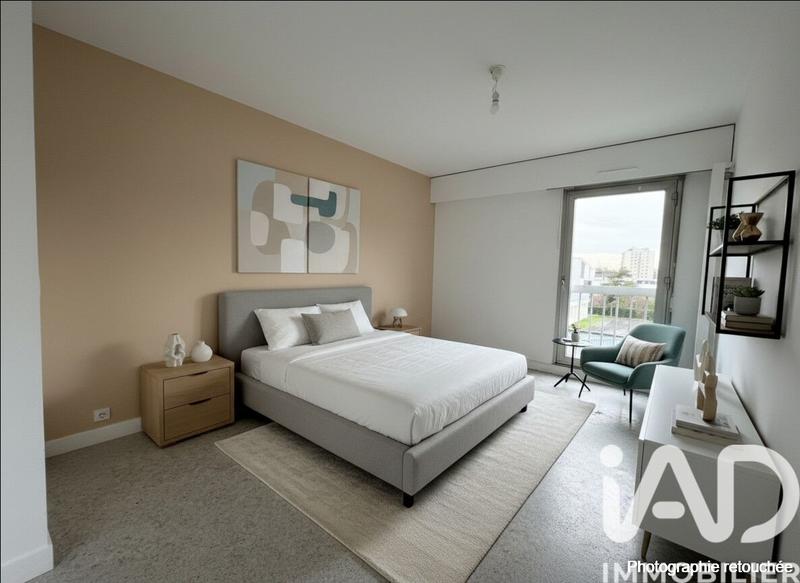 Appartement - 80 m² - 3 pièces