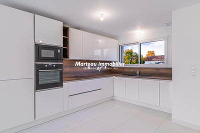 Maison - 94 m² - 5 pièces