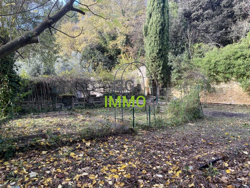 Mazet - 28 m² - 1 pièce