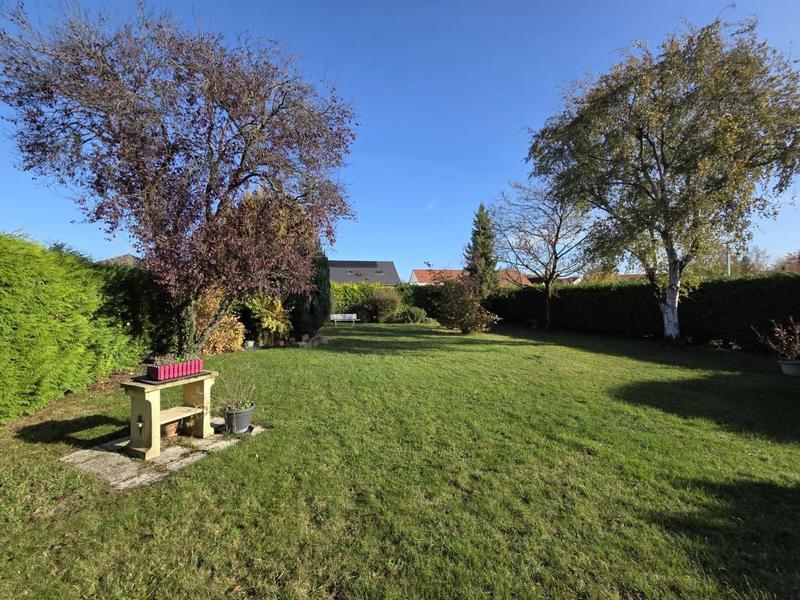 Pavillon - 141 m² - 7 pièces