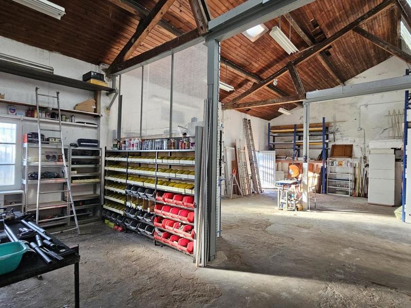 Maison - 107 m² - 9 pièces