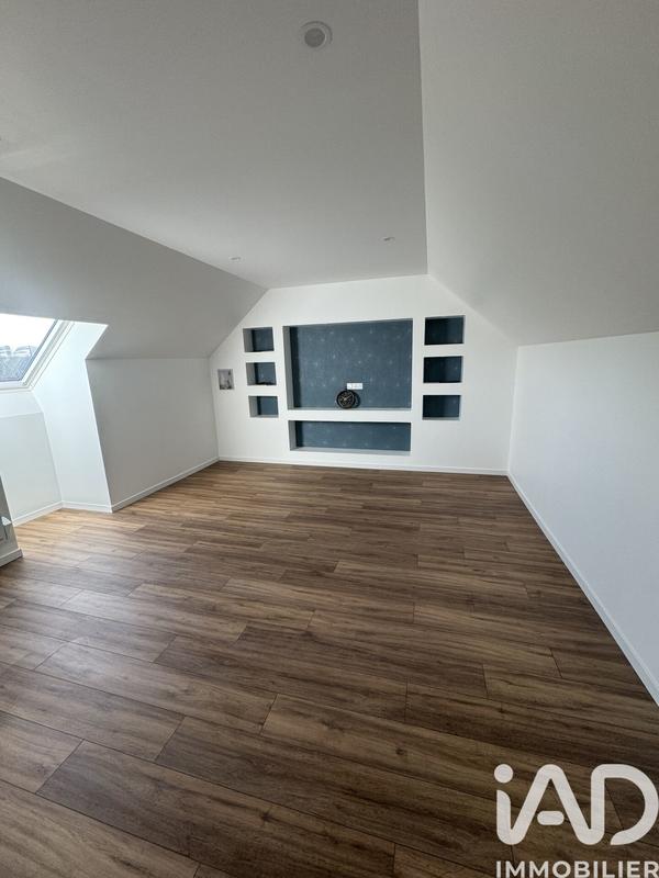 Maison - 169 m² - 7 pièces